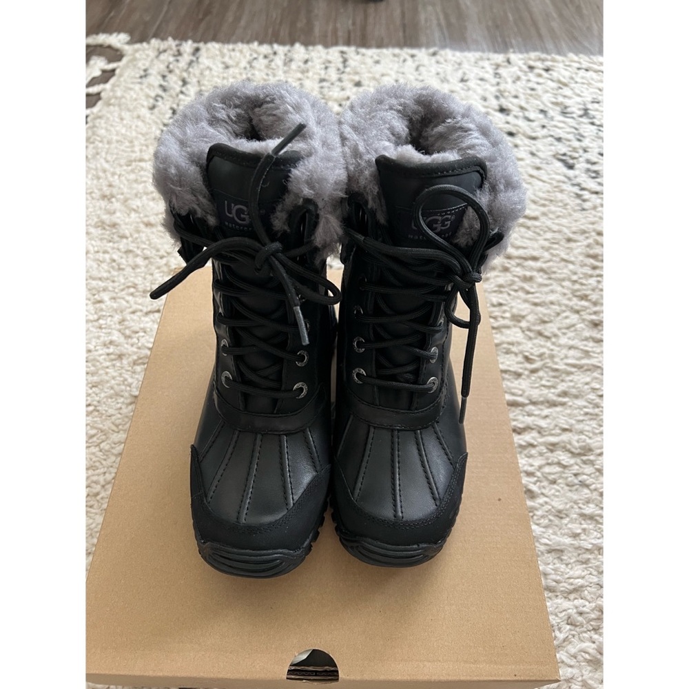 Uggs ADIRONDACK BOOT II - 5.5